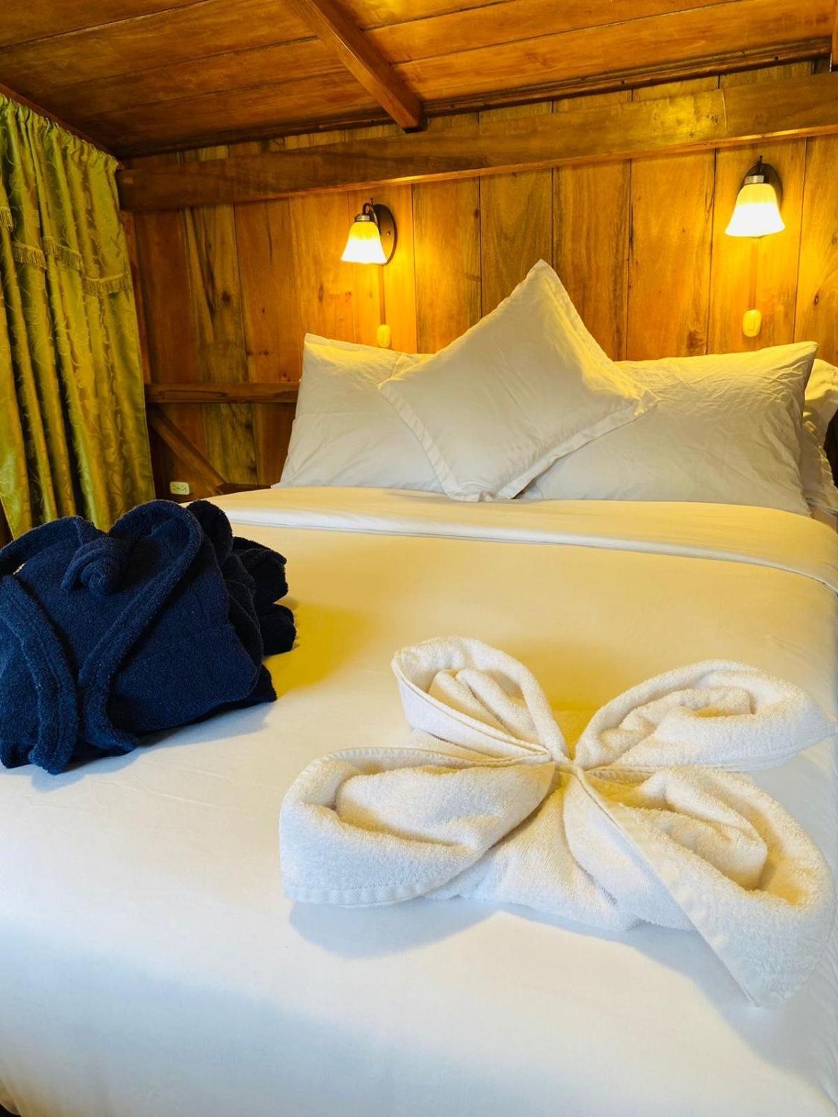 Guayabo Hostal ミンド エクステリア 写真