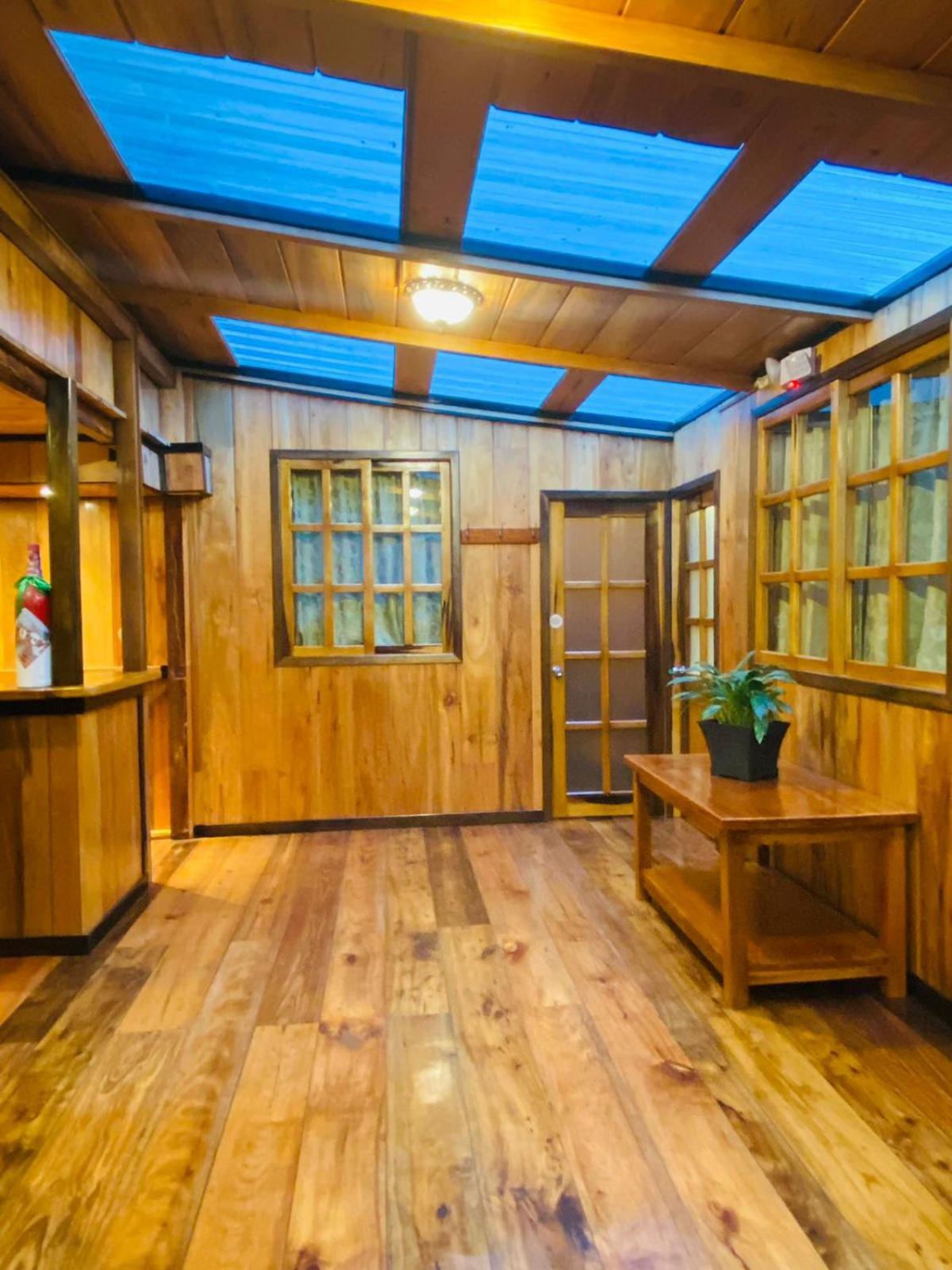 Guayabo Hostal ミンド エクステリア 写真