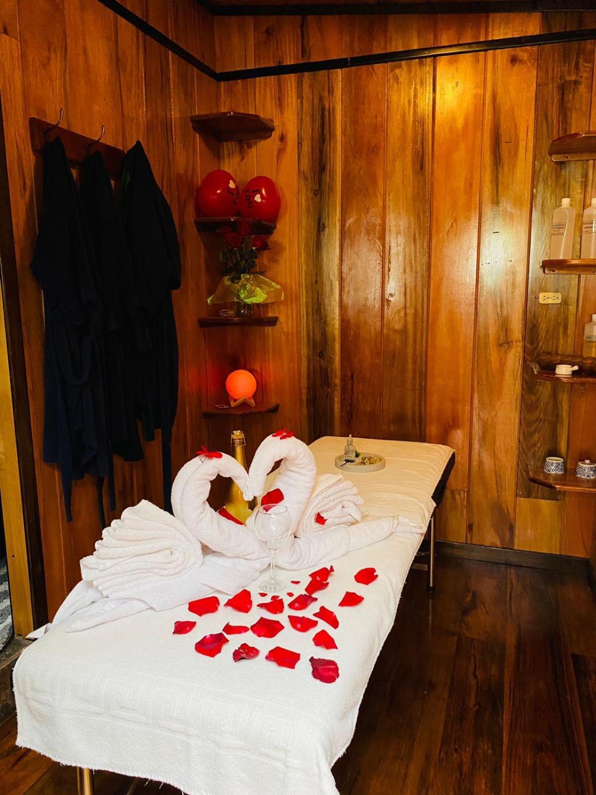 Guayabo Hostal ミンド エクステリア 写真