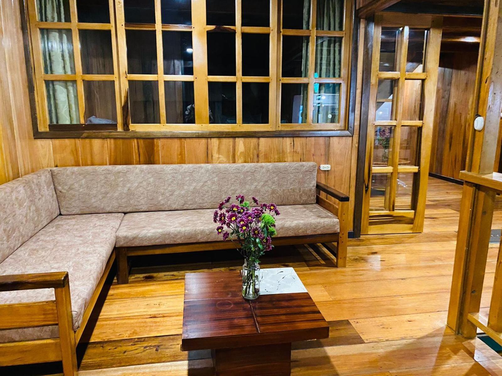 Guayabo Hostal ミンド エクステリア 写真